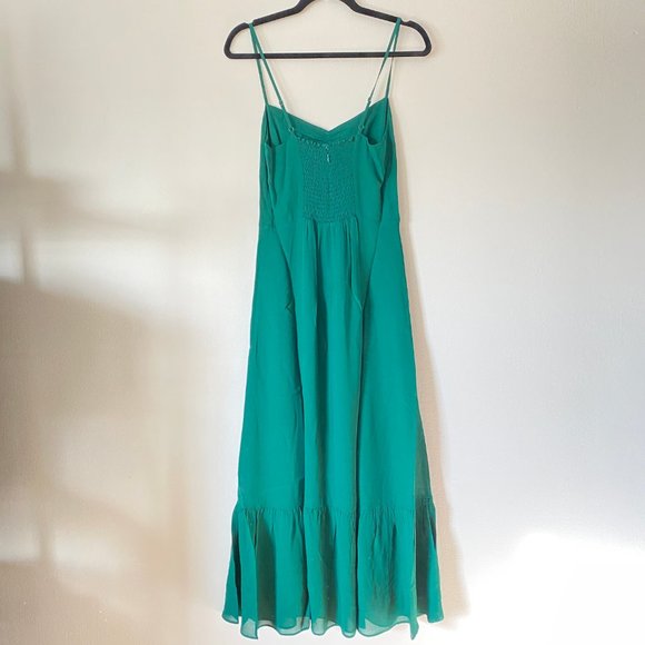 Reformation Emersyn Dress in Emerald - Picture 9 of 16